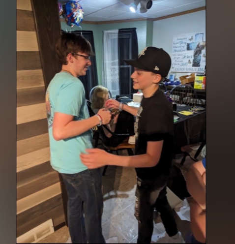 Family members share a moment together in an undated photo later included on a GoFundMe page created to support the sole surviving sibling following the Muscatine, Iowa, family tragedy. The fundraiser was launched by friends to help with funeral, counseling, and living expenses. | Source: GoFundMe