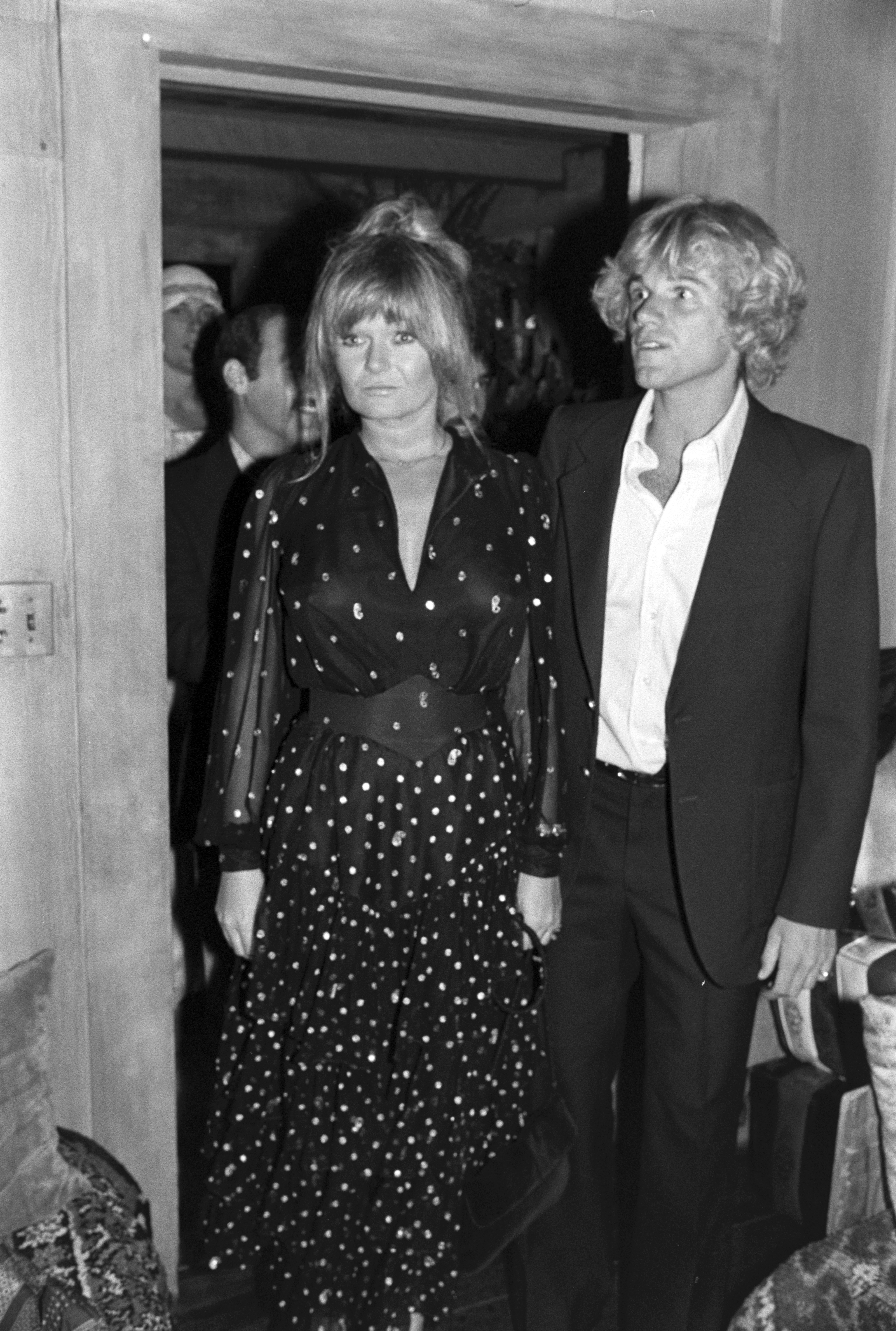 Valerie Perrine attends the Alan Carr and James Randall Egypt-themed party on November 7, 1978, in Los Angeles, California.