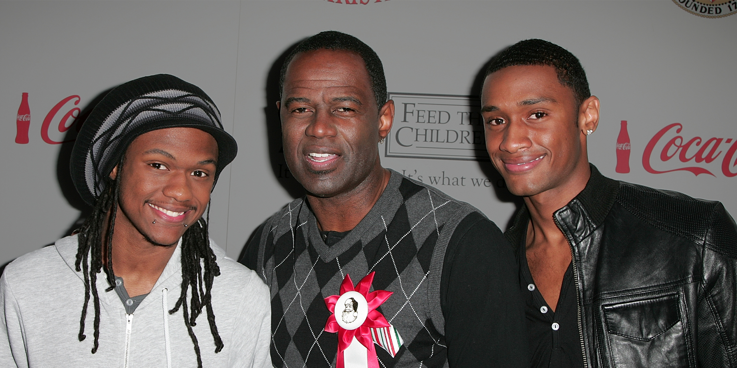 Brian McKnight Sr. with his sons, Niko McKnight and Brian McKnight Jr.. | Source: Getty Images
