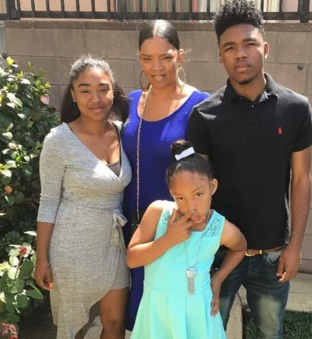 Shawnda Silva, Tai, Tyrin Jr., and their sibling in a photo shared on November 22, 2018 | Source: Instagram/onmyown40