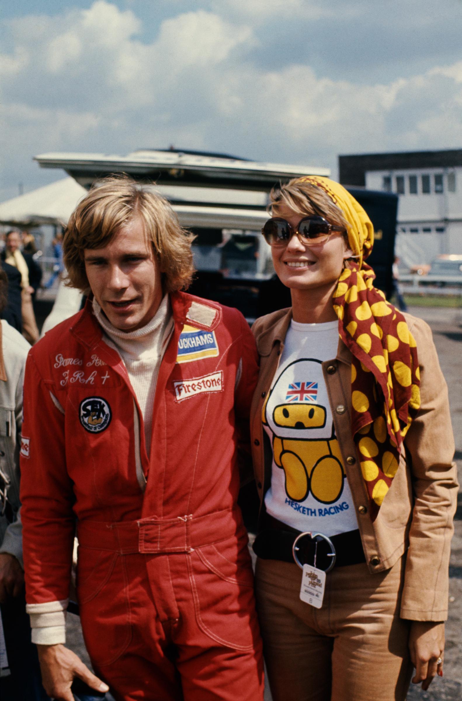 James Hunt and Suzy Miller during the British Grand Prix at the Brands Hatch circuit in Fawkham, England, on July 20, 1974. | Source: Getty Images