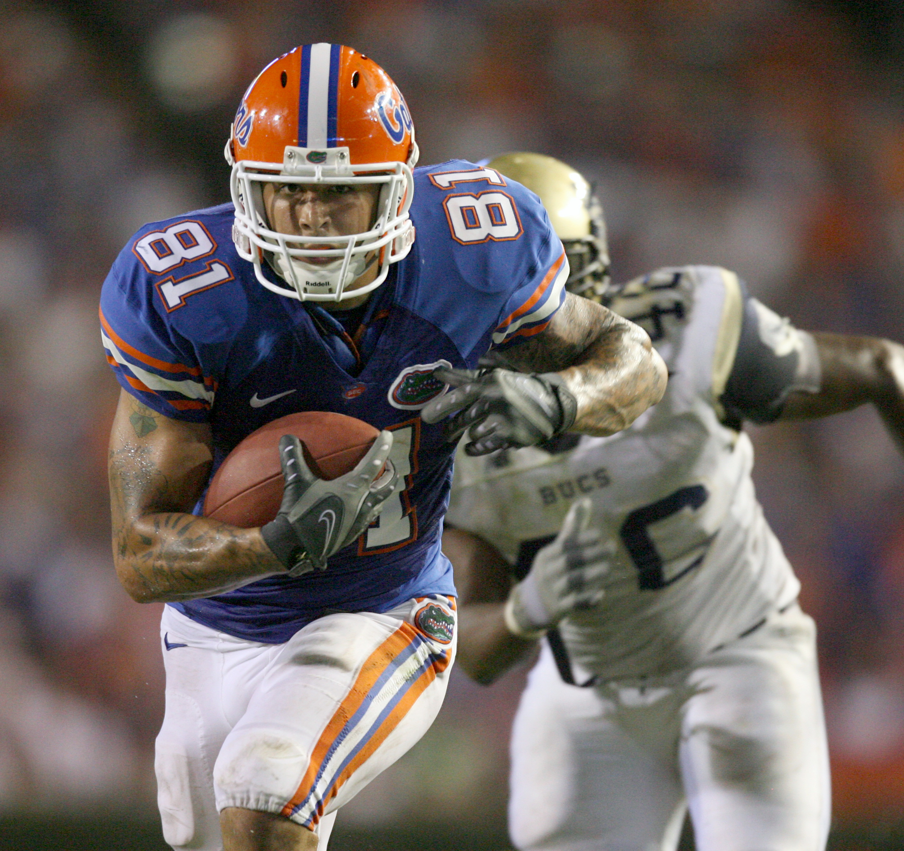 Aaron Hernandez during the second quarter of the Gators' game against Charleston Southern at Ben Hill Griffin Stadium in Gainesville, Florida, on September 5, 2009. | Source: Getty Images