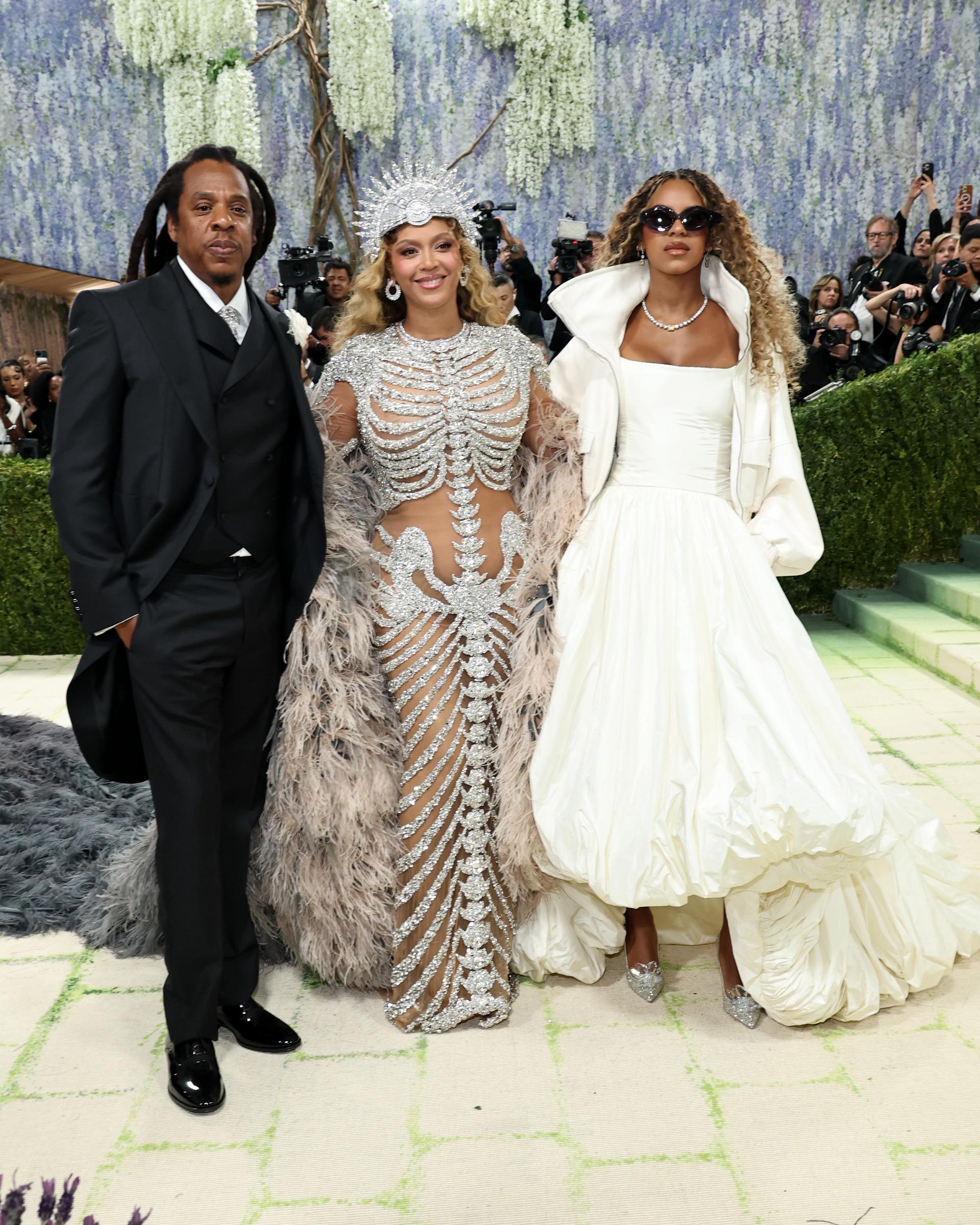 Jay-Z, Beyoncé, and Blue Ivy Carter pose together at the 2026 Met Gala | Source: Getty Images