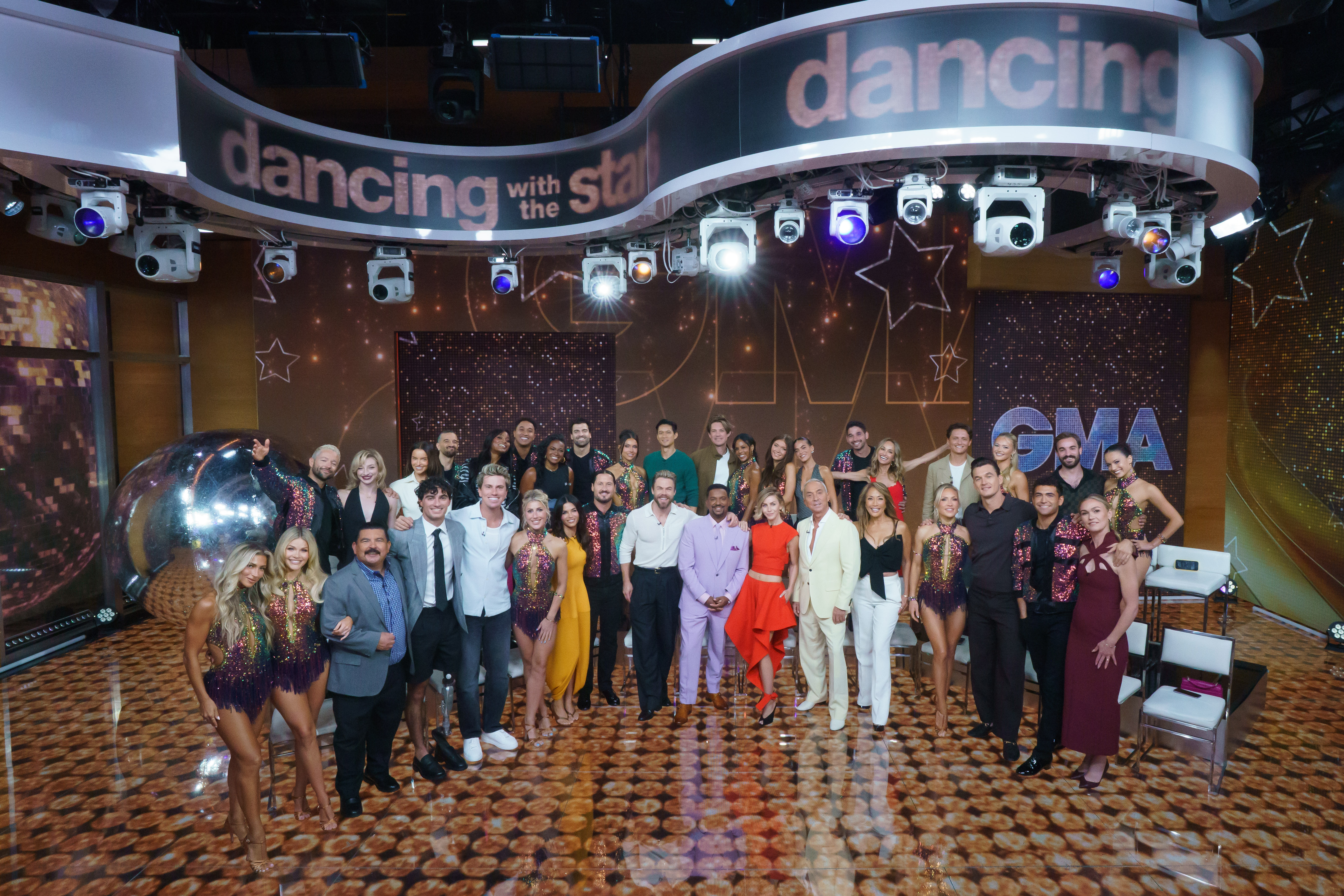 Thirteen days before the premiere, the Season 35 celebrities and pros gathered in New York for the official cast reveal. The full lineup appeared together before the unusual two-night opener split the male and female celebrities onto separate competition nights. | Source: Getty Images