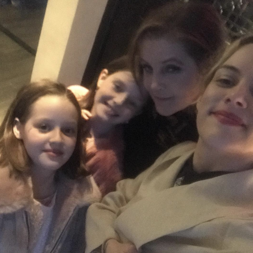 Harper and Finley celebrated their 10th birthday in October 2018. Their parents had separated in 2016, but both remained part of the girls' lives. | Source: Instagram/lisampresley