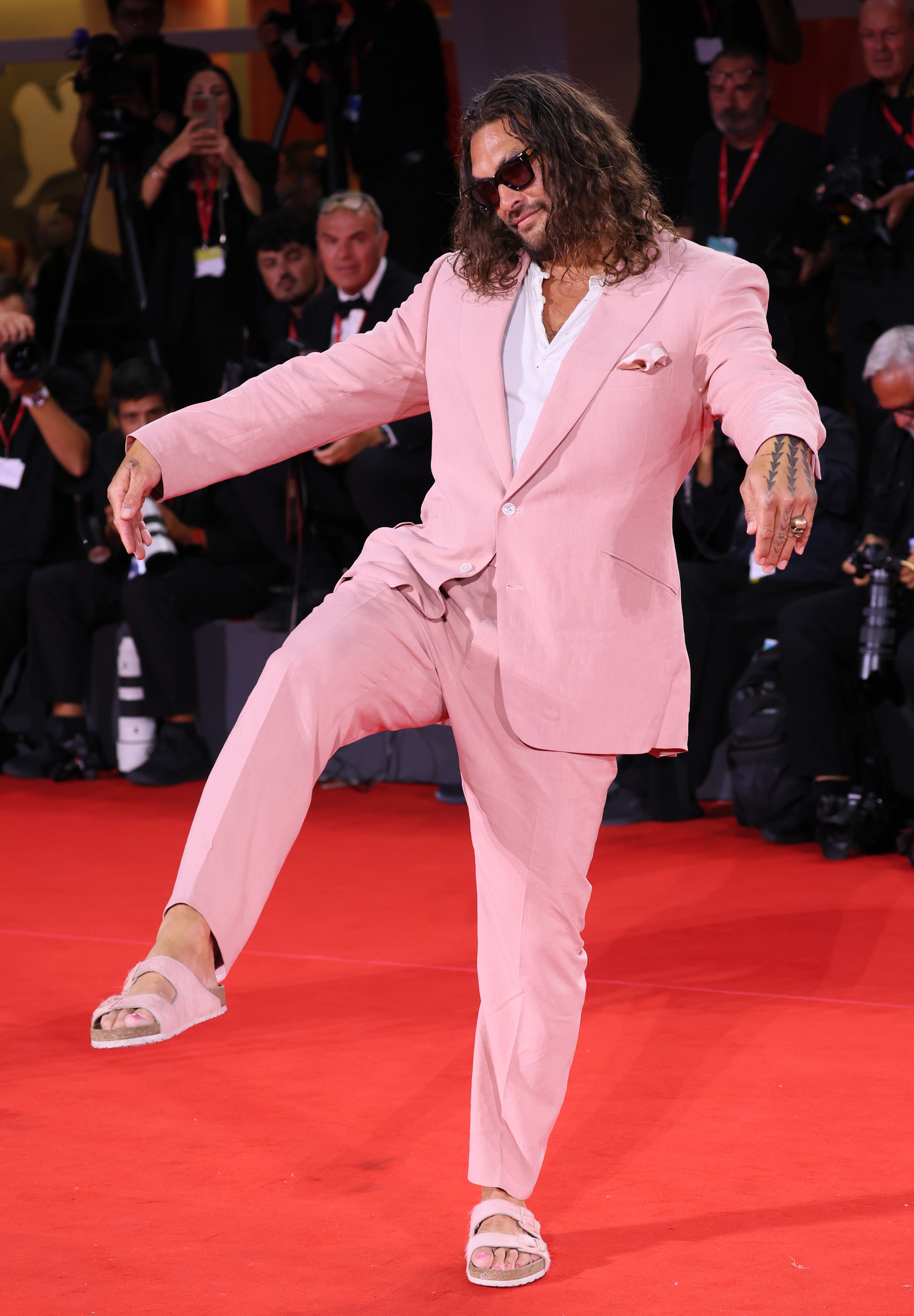 Jason Momoa attends the Cartier Glory To The Filmmaker Award and the "In the Hand of Dante" red carpet on September 3, 2025 in Venice, Italy | Source: Getty Images