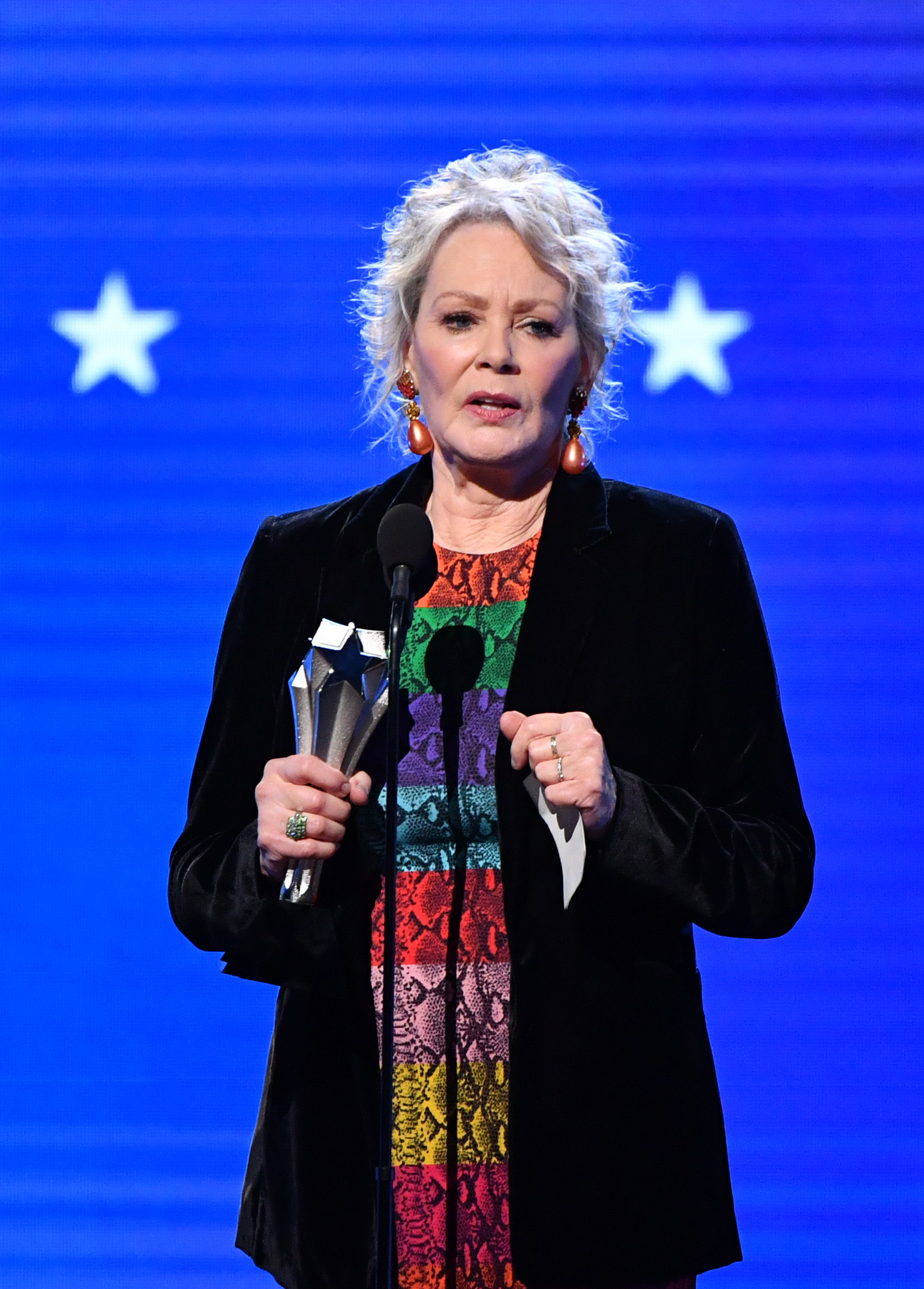 Jean Smart accepts the Best Supporting Actress in a Drama Series award for Watchmen at the Critics’ Choice Awards in Santa Monica, California. | Source: Getty Images