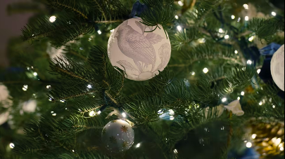 A close-up of a bird ornament placed on a Christmas tree. | Source: Facebook/First Lady Melania Trump