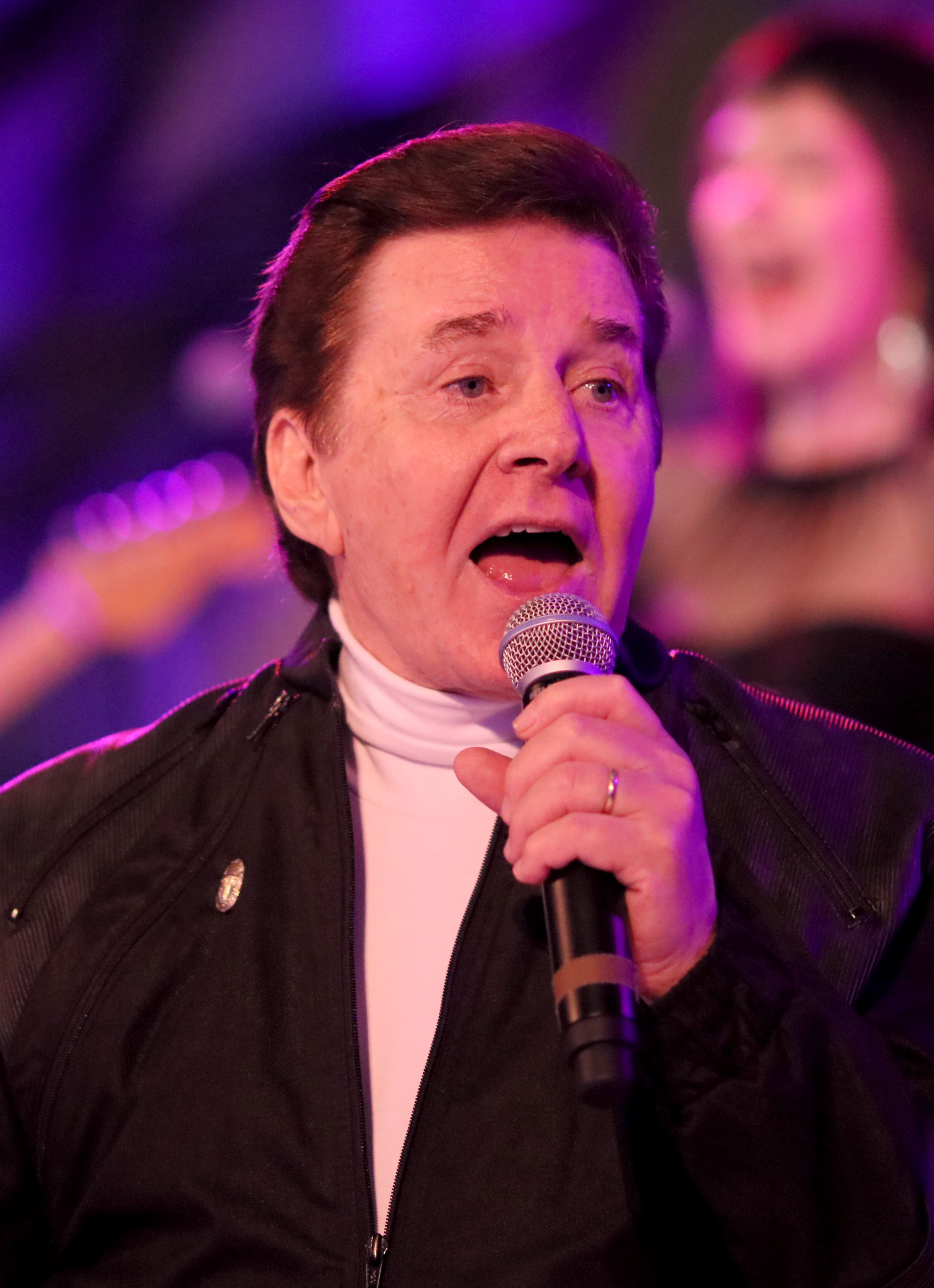 Bobby Sherman performing during the Brigitte and Bobby Sherman Children's Foundation's 6th Annual Christmas Gala and Fundraiser on December 19, 2015, in Beverly Hills, California. | Source: Getty Images