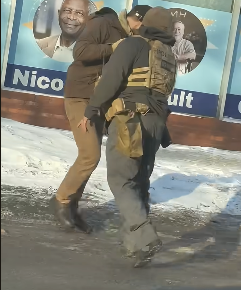 Bystander footage showing Alex Pretti being pushed by an ICE agents in Minnesota on January 24, 2026 | Source: YouTube/Newsweek