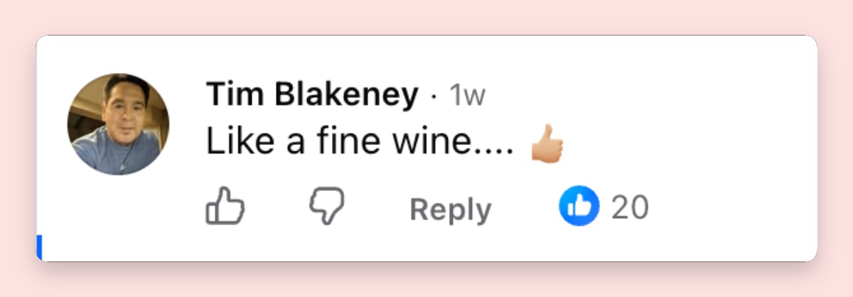 Another Facebook watcher shared a positive reaction, joining others who praised Hewitt in the comments. | Source: Instagram/Jennifer Love Hewitt