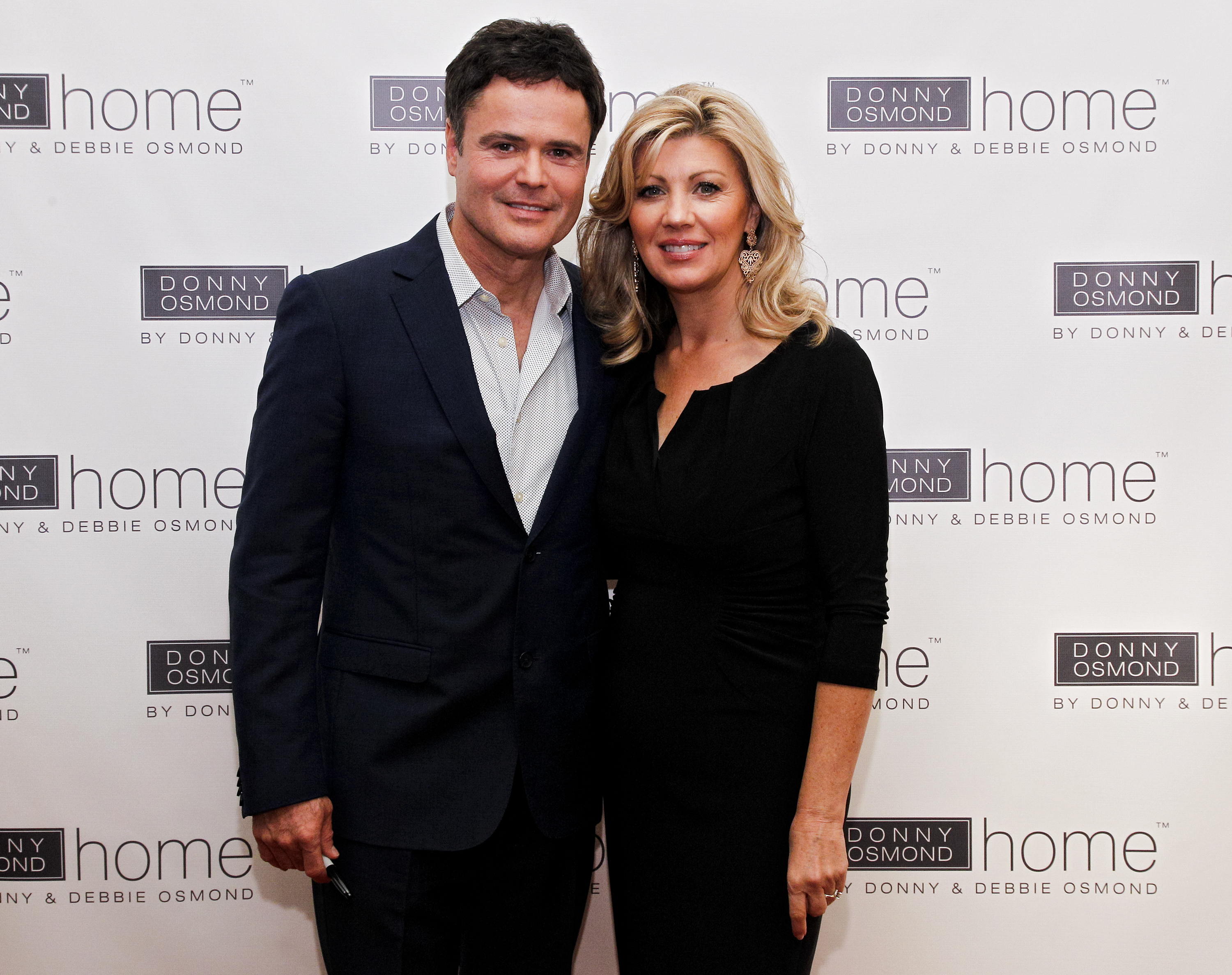 Donny and Debbie turned their shared interest in interior design into a business in 2014, launching a collection of furniture, lighting, and home accessories. The singer has credited his wife with knowing how to make a house feel like a home, revealing that their own living space is surprisingly casual and family-oriented. | Source: Getty Images
