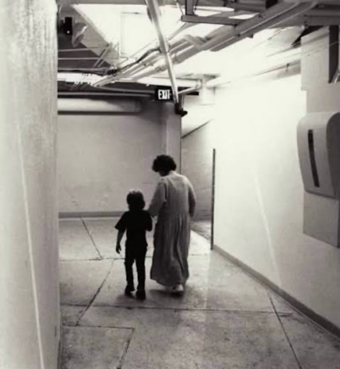 Jack is the youngest of Sharon and Ozzy's three children, who grew up surrounded by their parents' unconventional rock-and-roll lifestyle. His touching birthday message came more than a year after the family lost its beloved patriarch. | Source: Instagram/jackosbourne