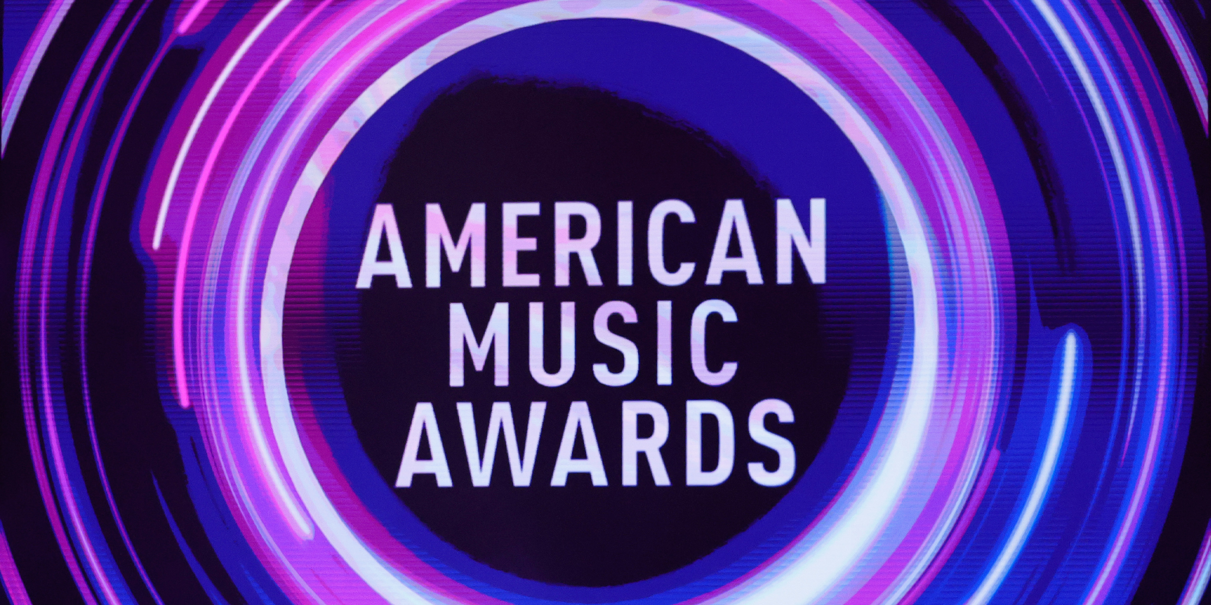 The 2025 AMAs backdrop | Source: Getty Images