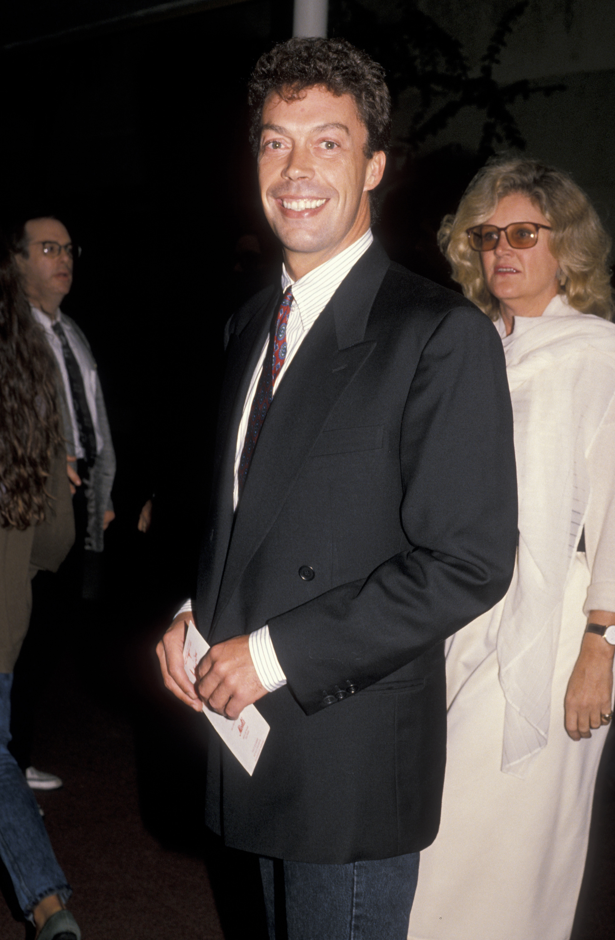 Tim Curry at the opening of "Spike of Bensonhurst" on November 2, 1988, in California. | Source: Getty Images