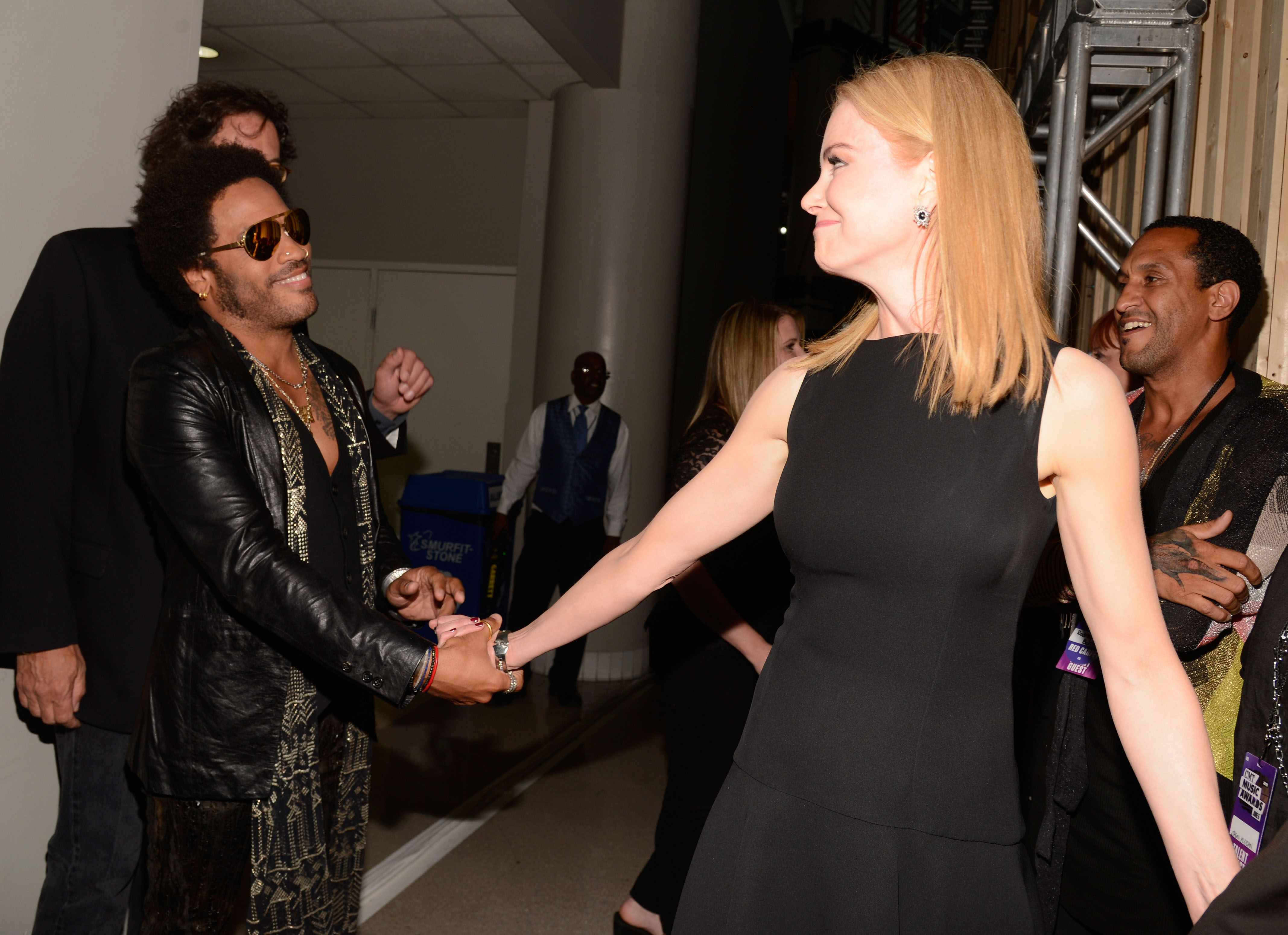 Lenny Kravitz and Nicole Kidman attend the CMT Music Awards at the Bridgestone Arena in Nashville, Tennessee, on June 5, 2013 | Source: Getty Images
