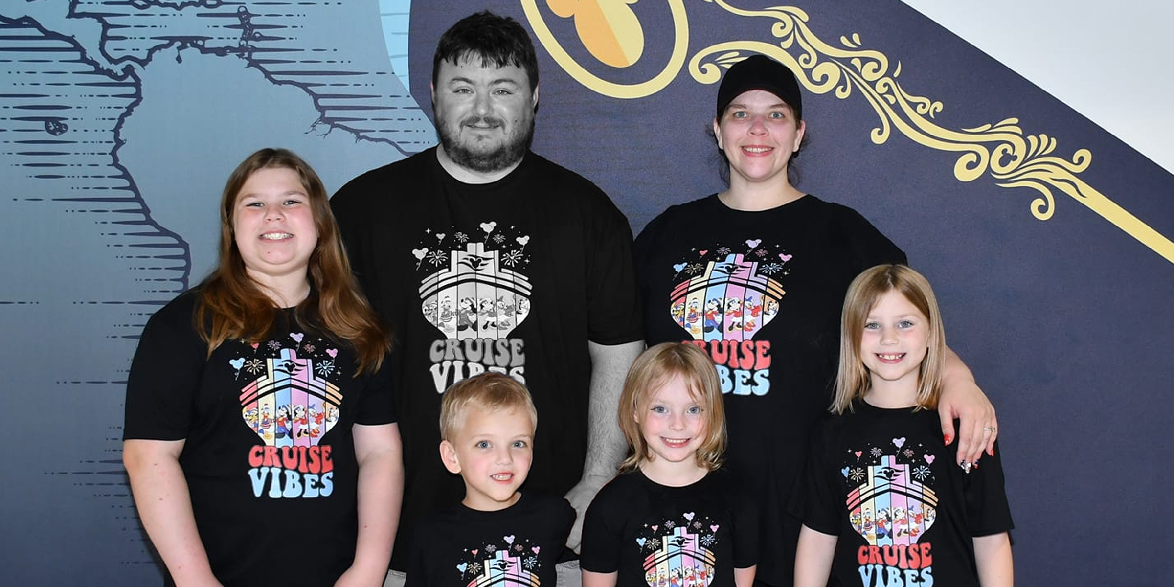 Micheal Townsend with his kids and late wife | Source: micheal.townsend.9