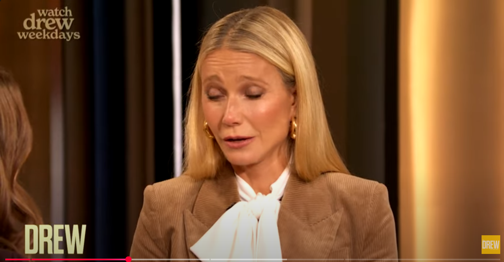 Gwyneth Paltrow on "The Drew Barrymore Show," dated November 8, 2024 | Source: Youtube/TheDrewBarrymoreShow